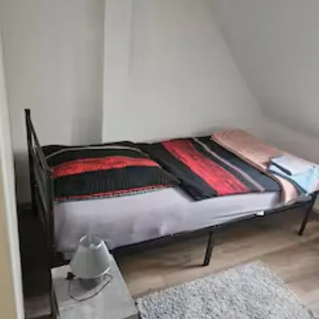 Schoene Vollausgestattete Monteurs- Gaestewohnung Naehe Raffinerie Leuna Und Geiseltalsee 0308 Braunsbedra