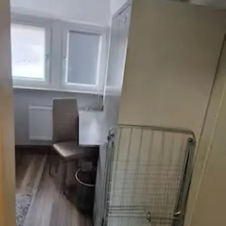 Schoene Vollausgestattete Monteurs- Gaestewohnung Naehe Raffinerie Leuna Und Geiseltalsee 0308